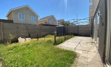 ¡Casa moderna en Buin, lista para vivir!