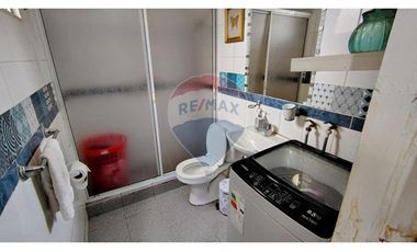 Encantadora casa en El Bosque, 6 dorms, 4 baños.