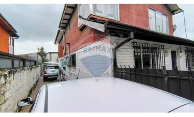 Encantadora casa en El Bosque, 6 dorms, 4 baños.