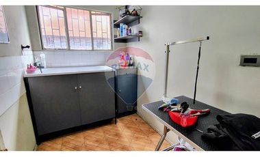 Encantadora casa en El Bosque, 6 dorms, 4 baños.