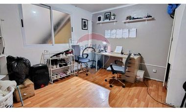 Encantadora casa en El Bosque, 6 dorms, 4 baños.
