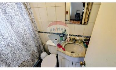 Encantadora casa en El Bosque, 6 dorms, 4 baños.