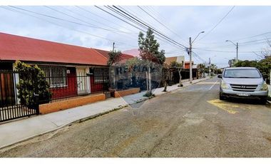 Encantadora casa en El Bosque, 6 dorms, 4 baños.