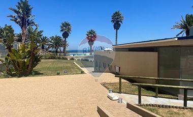 Con vista al mar! 2D 2B, estacionamiento y bodega