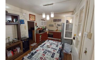 Amplia casa en Cerrillos