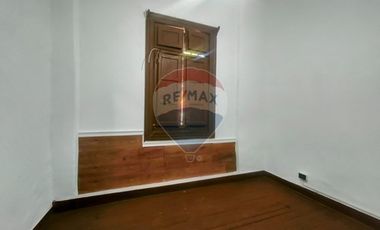 Casa en arriendo 4D Stgo Centro