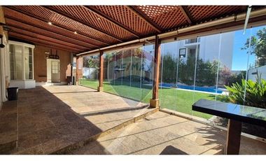 Amplia/luminosa casa 3 pisos (Pinares de Montemar)