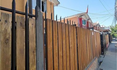 Acogedora Casa de 2 pisos en Quilicura