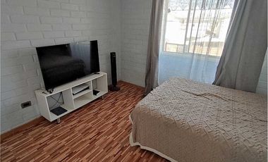 Acogedora Casa de 2 pisos en Quilicura