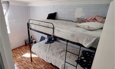 Acogedora Casa de 2 pisos en Quilicura