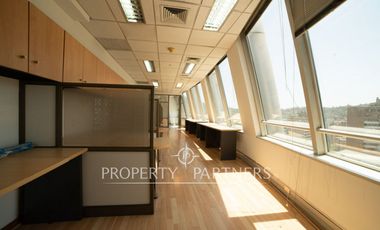 Espectacular oficina en Providencia (0,4 UF/m2)