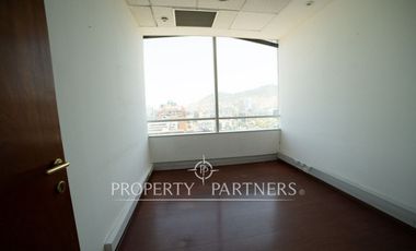 Espectacular oficina en Providencia (0,4 UF/m2)