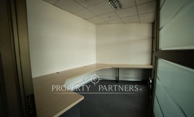 Espectacular oficina en Providencia (0,4 UF/m2)