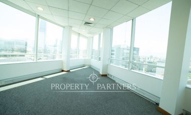 Espectacular oficina en Providencia (0,4 UF/m2)