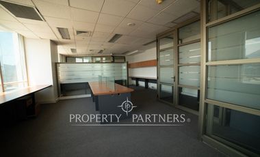 Espectacular oficina en Providencia (0,4 UF/m2)