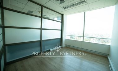 Espectacular oficina en Providencia (0,4 UF/m2)