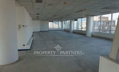 Espectacular oficina en Providencia (0,4 UF/m2)