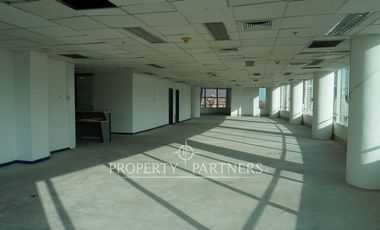 Espectacular oficina en Providencia (0,4 UF/m2)