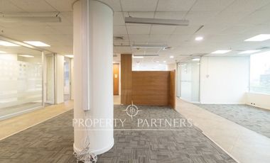 Espectacular oficina en Providencia (0,4 UF/m2)