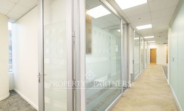 Espectacular oficina en Providencia (0,4 UF/m2)