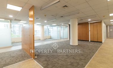 Espectacular oficina en Providencia (0,4 UF/m2)