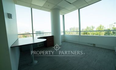 Espectacular oficina en Providencia (0,4 UF/m2)