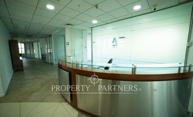 Espectacular oficina en Providencia (0,4 UF/m2)