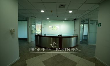 Espectacular oficina en Providencia (0,4 UF/m2)