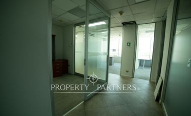 Espectacular oficina en Providencia (0,4 UF/m2)