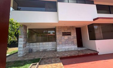 CASA EN VENTA EN PARQUES DE LA HERRADURA, HUIXQUILUCAN