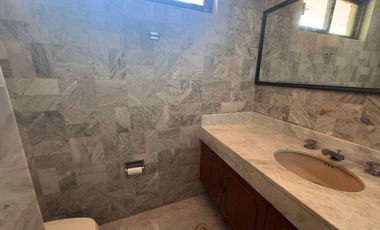 CASA EN VENTA EN PARQUES DE LA HERRADURA, HUIXQUILUCAN