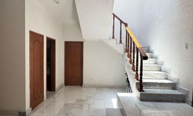 CASA EN VENTA EN PARQUES DE LA HERRADURA, HUIXQUILUCAN