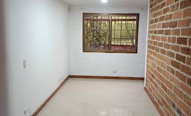 ARRIENDO de CASAS en SABANETA
