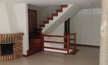 ARRIENDO de CASAS en SABANETA