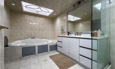 Casa de lujo en arriendo con BBQ y jacuzzi, Santa Bárbara, Bogotá D.C.