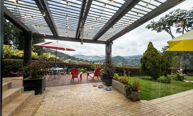 Casa en arriendo con diseño majestuoso, Vía La Calera, Bogotá D.C.