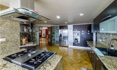 Casa en arriendo con diseño majestuoso, Vía La Calera, Bogotá D.C.