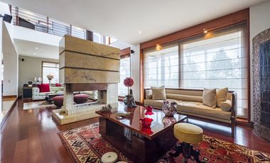 Casa en arriendo con diseño majestuoso, Vía La Calera, Bogotá D.C.