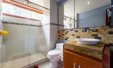 Casa en arriendo con diseño majestuoso, Vía La Calera, Bogotá D.C.