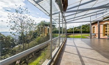 Casa en arriendo con vista panorámica, Cedritos – Usaquén, Bogotá D.C.