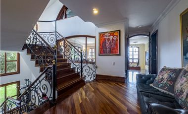 Casa en arriendo con vista panorámica, Cedritos – Usaquén, Bogotá D.C.