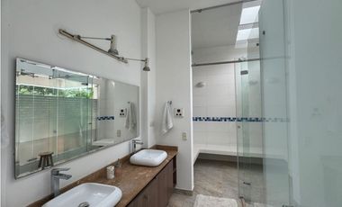 Finca de lujo en alquiler con piscina y jacuzzi cerca al Club Payandé