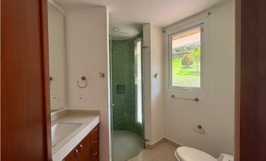 T Casa campestre en arriendo, Condominio Sofrópolis, Chía