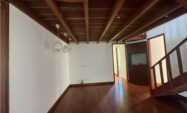 T Casa campestre en arriendo, Condominio Sofrópolis, Chía