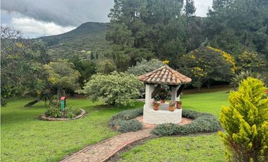 T Casa campestre en venta, Altos de Yerbabuena, Chía