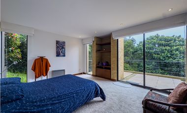 T Casa en venta con jardín privado, Condominio Arboletto, La Calera