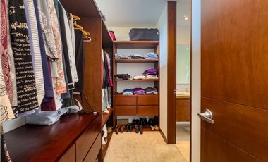 T Casa en venta con jardín privado, Condominio Arboletto, La Calera