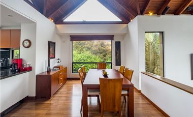 T Casa en venta con jardín privado, Condominio Arboletto, La Calera