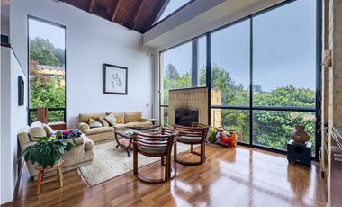 T Casa en venta con jardín privado, Condominio Arboletto, La Calera