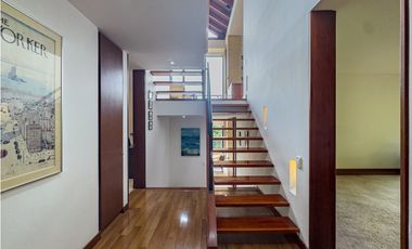 T Casa en venta con jardín privado, Condominio Arboletto, La Calera